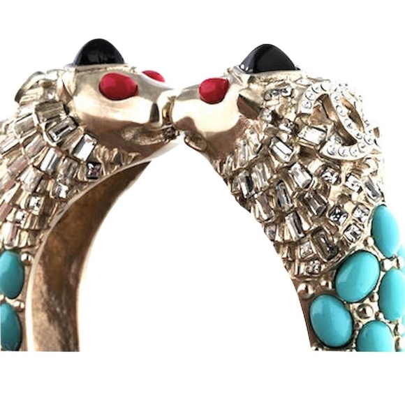 SOLD- Host Pick- CHANEL 08C Runway Lion Cuff Bracelet NIB - Picture 4 of 7